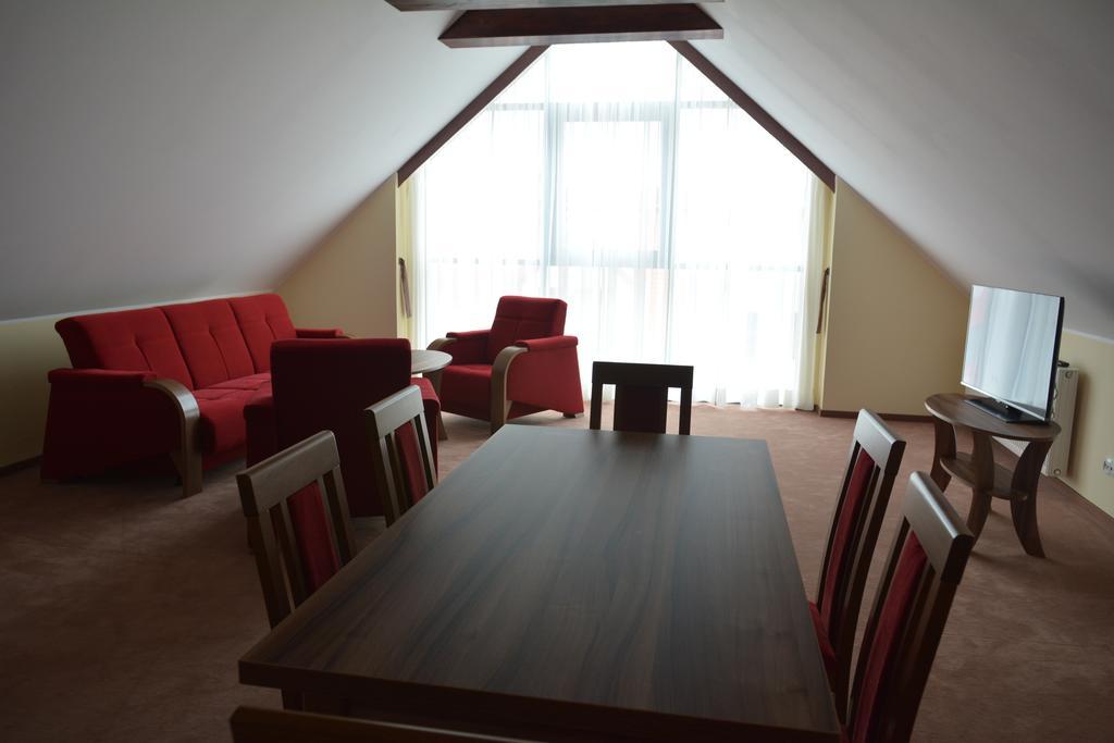 Gosciniec Pan Tadeusz II Hotel Gizycko Room photo