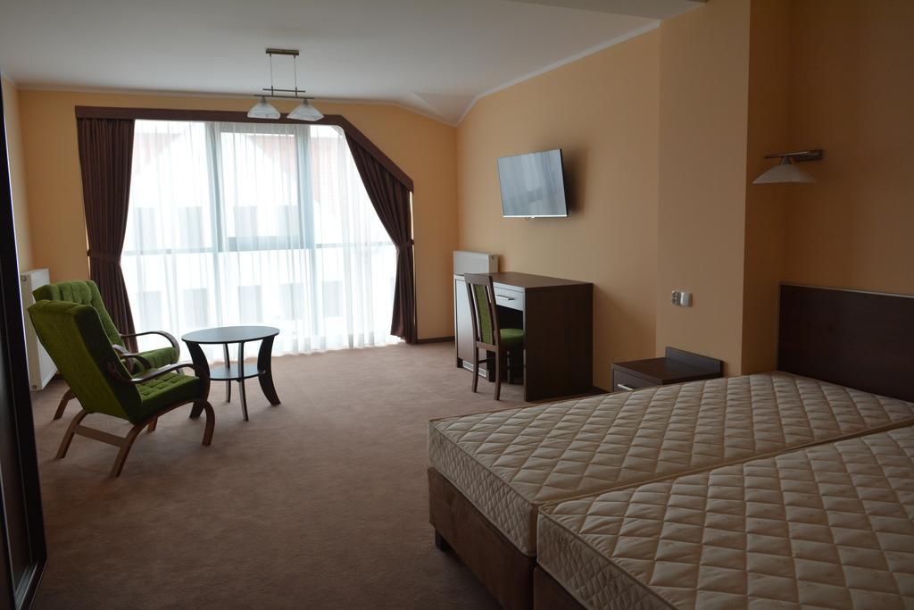 Gosciniec Pan Tadeusz II Hotel Gizycko Room photo